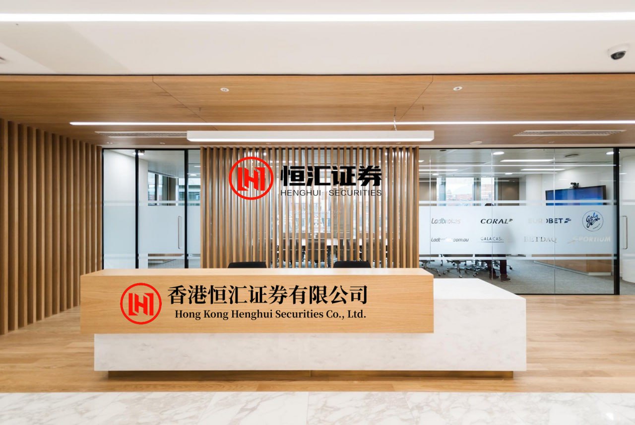 家财猫配资平台 王灿正面回怼婆媳不和：晒婆婆赠礼＋两人春游照，够直接！